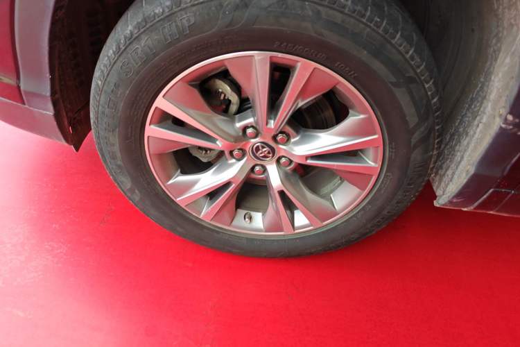 Used Toyota Highlander 2017 2.0T Two-Wheel Drive Elite Version 7 Seats Exterior 4