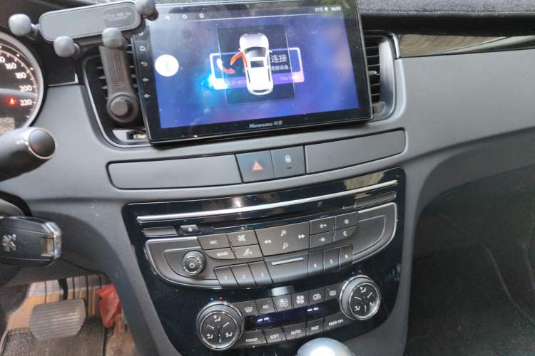 Used Peugeot 508 2013 2.0L 2nd Anniversary Edition Automatic Smart Enjoyment Version Audio And AC Panel