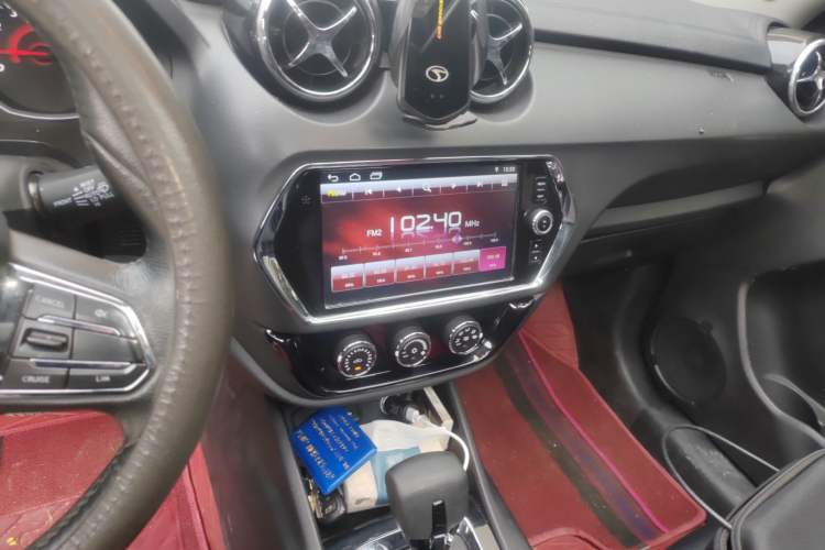 Used Soueast DX3 2018 1.5T CVT Luxury Model