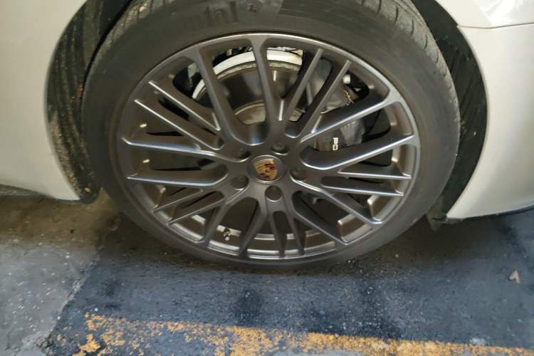 Used Porsche Panamera 2023 Panamera 2.9T Platinum Edition
