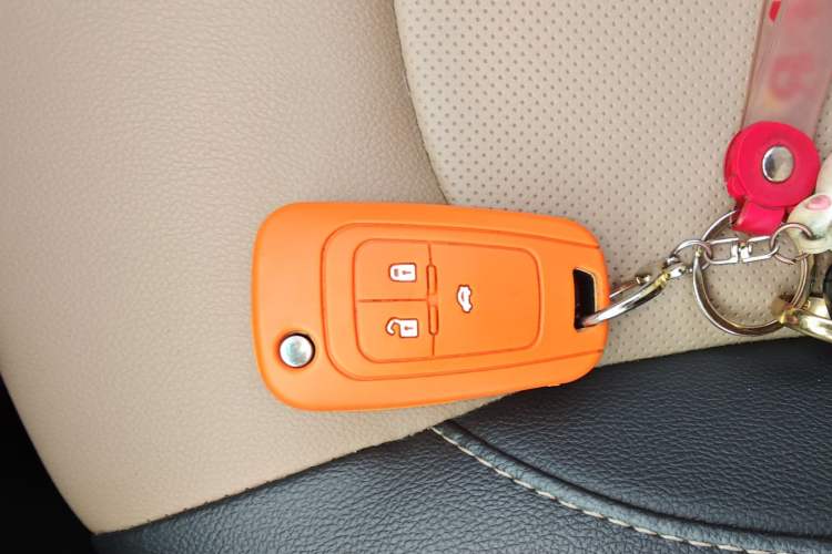 Used Chevrolet Monza 2022 320 Automatic Enjoyment Sunroof Version
