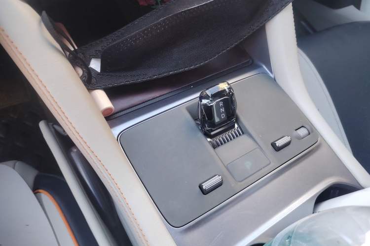 Used BYD Song PLUS New Energy 2023 Champion Edition DM-i 110KM Flagship Model
