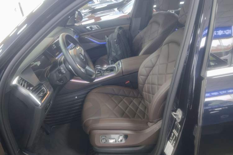 Used BMW X5 2022 Restyled xDrive 40Li M Sport Package
