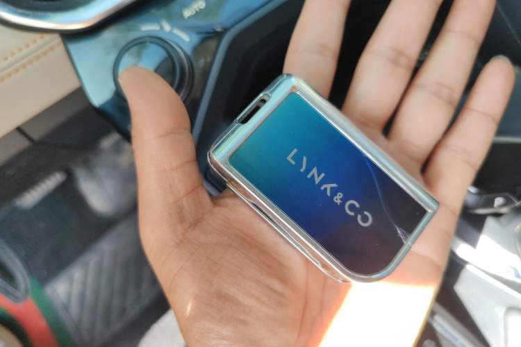 Used Lynk & Co 06 EM-P 2022 PHEV 84 km Range Pro Version
