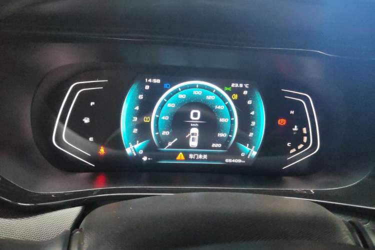 Used Oshan X5 2021 1.5T DCT Flagship Edition
