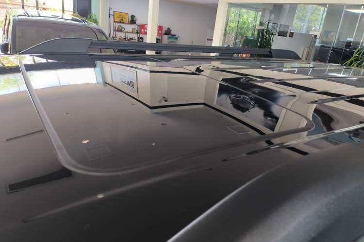 Used Tank 300 2025 2.4T Diesel Version Roof