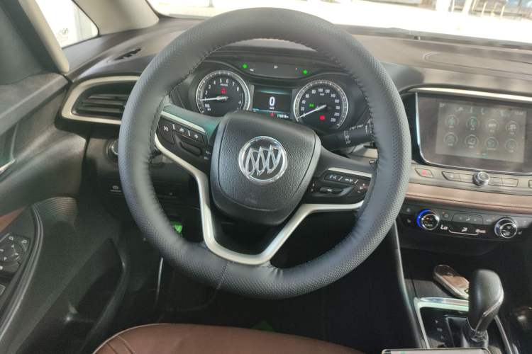 Used Buick GL6 2019 18T 6-Seater Connected Luxury Version China V Standard