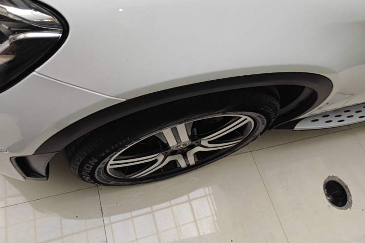 Used Mercedes-Benz GLC Coupe 2022 Refreshed GLC 260 4MATIC Coupe SUV Left Front Wheel Hub