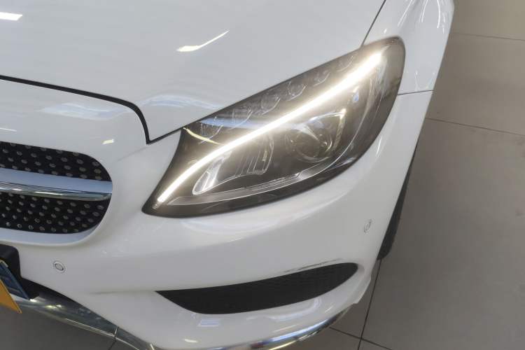 Used Mercedes-Benz C-Class 2017 Facelift C 200 Coupe