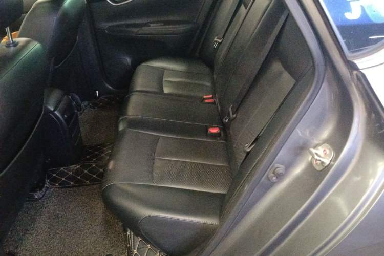 Used Nissan Sylphy 2016 1.6XV CVT Smart Enjoyment Version Left Rear Seat