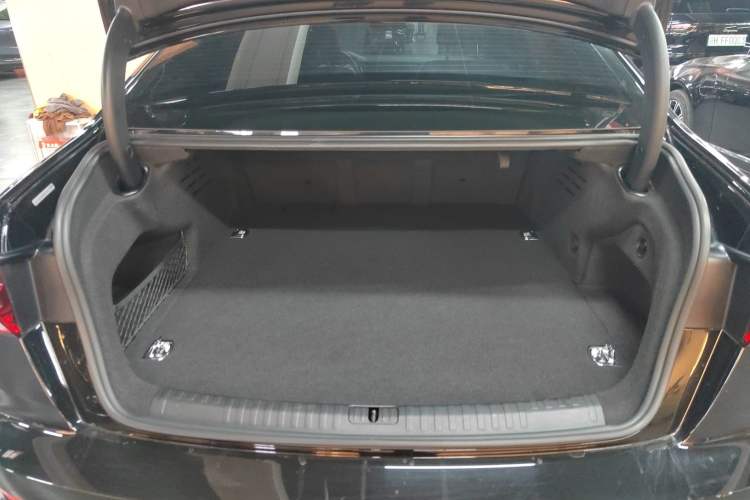 Used Audi A6L New Energy 2020 55 TFSI e quattro Trunk