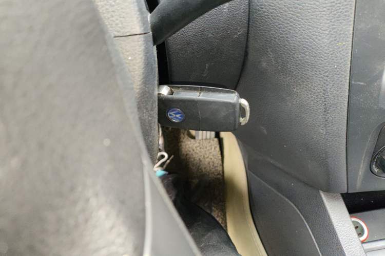 Used Volkswagen Sagitar 2012 1.6L Automatic Comfort Edition
