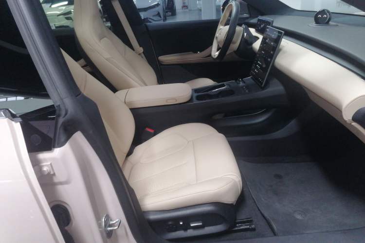 Used Nio ET5T 2023 75 kWh Touring
