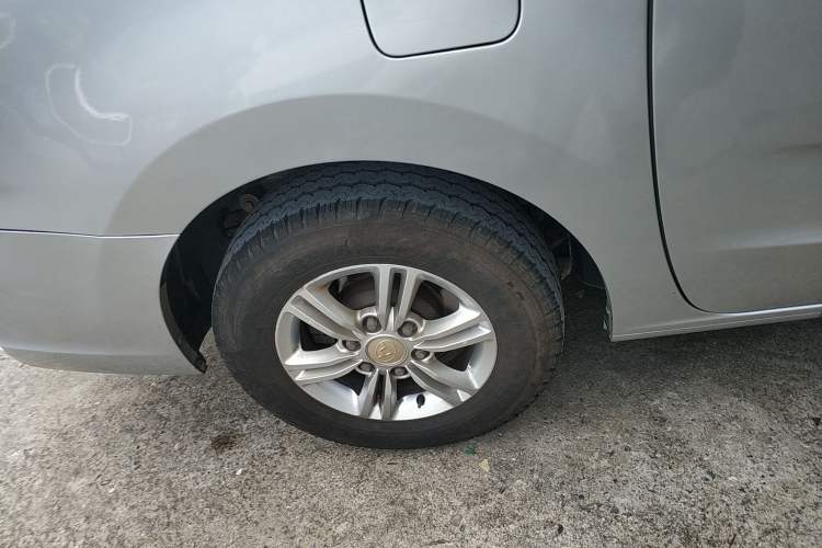 Used SAIC MAXUS G10 2016 2.0T Automatic Elite Edition
