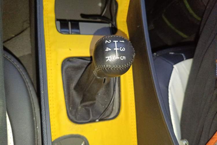 Used Chevrolet Sail 2013 Sedan 1.2L Manual Fashion Edition
