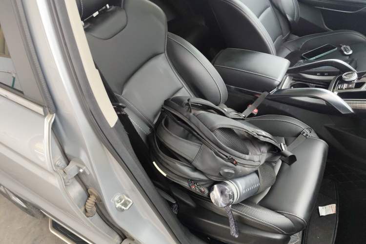 Used Geely Auto Emgrand X7 Sport 2020 1.8TD DCT Smart Connect PRO Right Front Seat