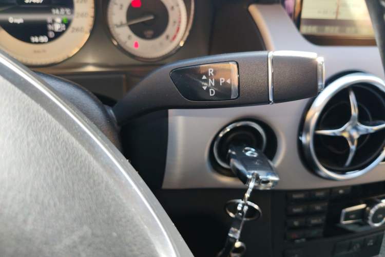 Used Mercedes-Benz GLK-Class 2013 GLK 300 4MATIC Dynamic Edition