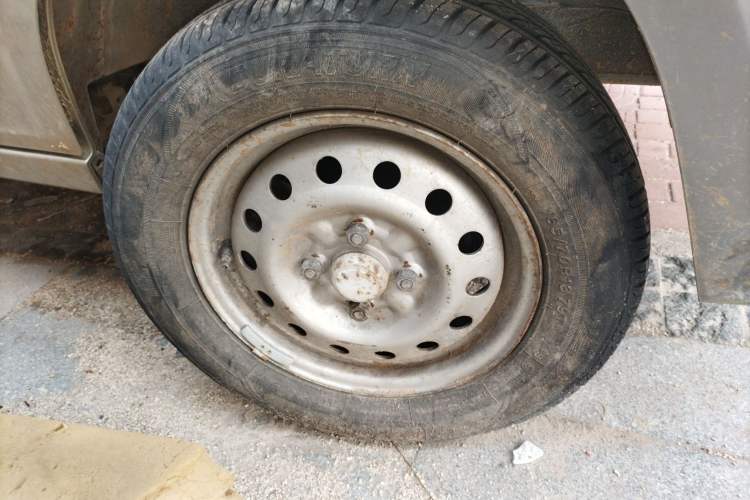 Used Wuling Zhiguang 2013 1.0L Practical Version