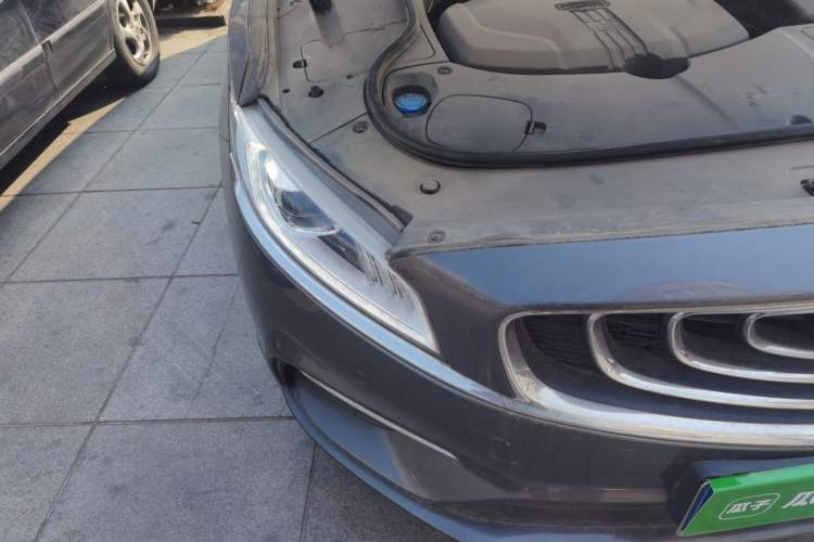 Used Geely Auto Emgrand GT 2018 1.5T MHEV Yaozun Edition Right Front Headlight