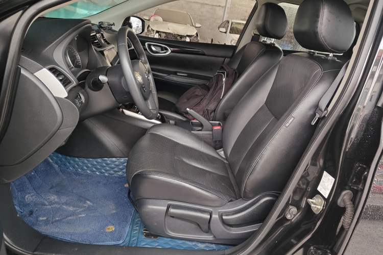 Used Nissan Sylphy 2019 1.6XV CVT Smart Connect Luxury Edition China VI Standard Left Front Seat