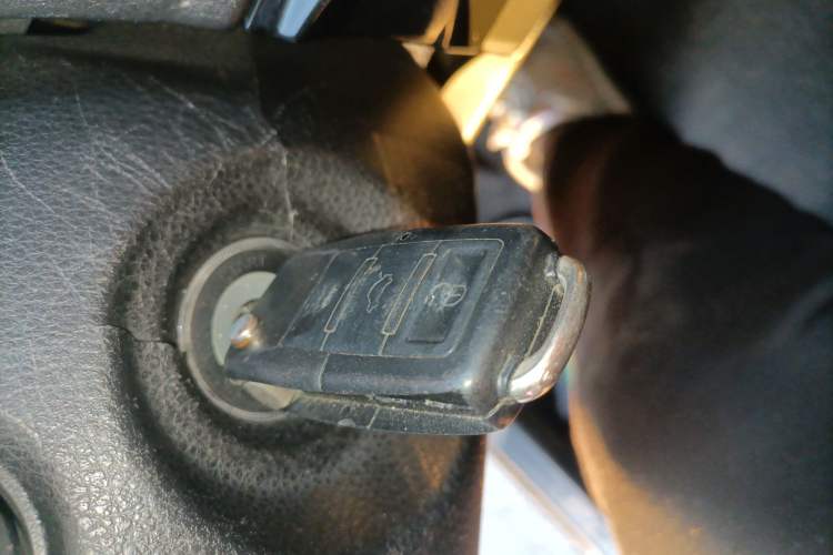 Used FAW Yingzhi G3 2016 G3S 1.5L CVT Luxury Navigation Edition
