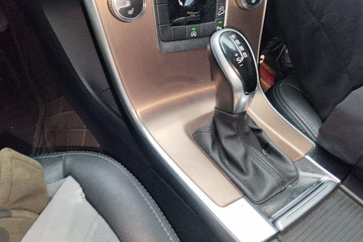 Used Volvo XC60 2016 T5 Smart Upgrade Model
