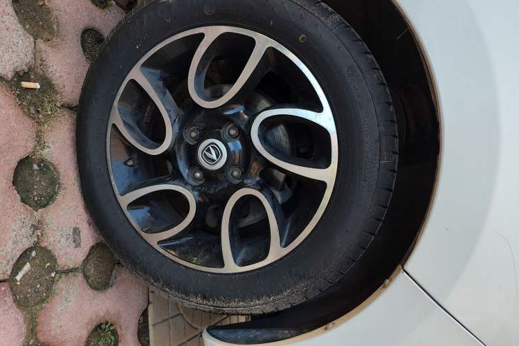 Used CHANGAN Benni 2015 1.4L Manual Luxury Model China V Standard
