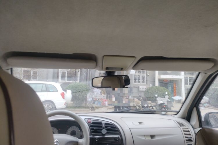 Used Citroen Elysee 2012 Sedan 1.6L Manual Tech Model CNG
