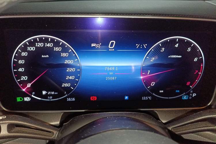 Used Mercedes-Benz GLC 2023 GLC 260 L 4MATIC Luxury 7-Seater