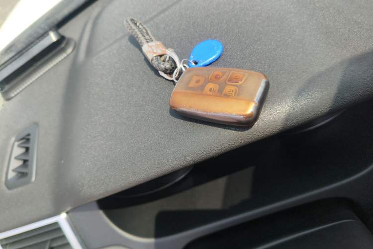 Used Land Rover Discovery Sport 2019 200PS PURE Edition China VI Standard