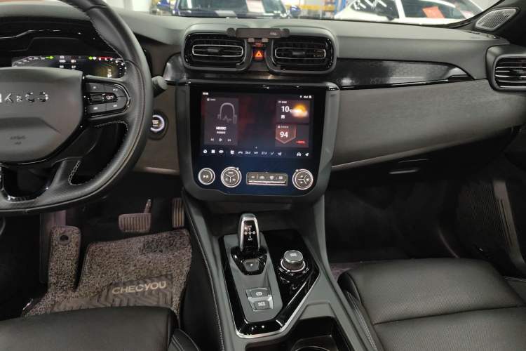 Used Lynk & Co 03 2022 2.0TD DCT JingPro
