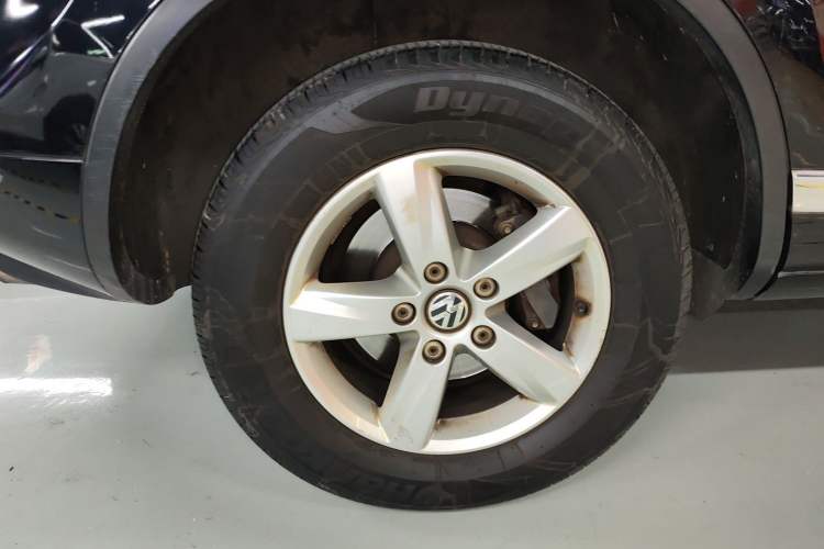 Used Volkswagen Touareg 2014 3.0 TSI New Edition