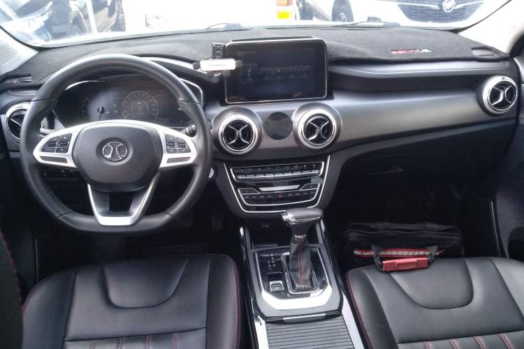 Used BAIC Beijing X5 2018 1.5T CVT New Smart Version China V Emission Standard
