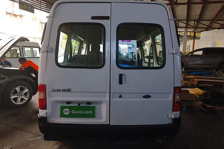 Used JMC Transit 2017 2.8T Commercial Version Short Wheelbase Mid-Roof 6/7/8-Seater JX493