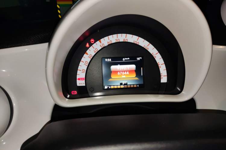 Used smart fortwo 2015 1.0L 52 kW Hardtop Passion Edition
