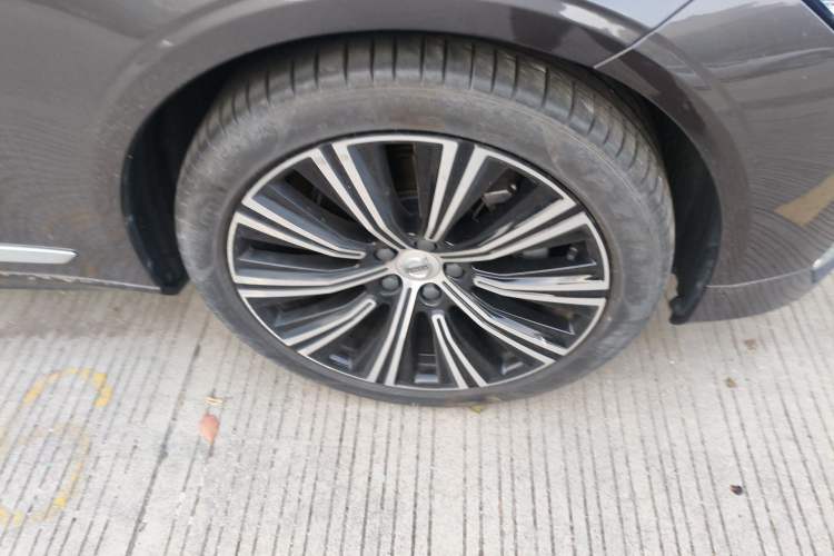 Used Volvo S90 2024 B5 Zhiyuan Luxury Edition
