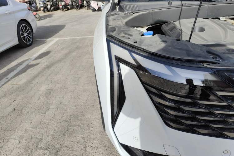 Used Geely Auto FX11 2023 2.0TD DCT Prestige Edition
