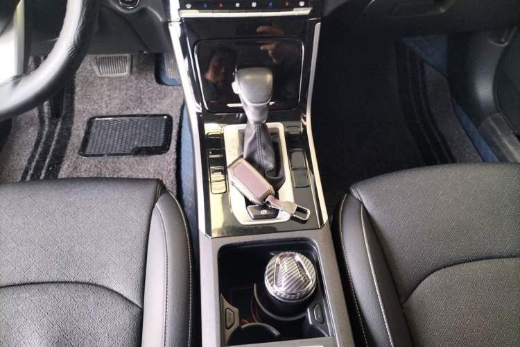 Used Kia K3 2021 1.5L CVT Fashion Edition Gear Lever