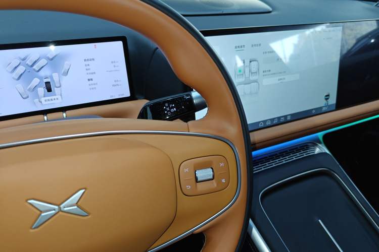 Used XPeng G9 2025 625 Long-Range Max Gear Lever