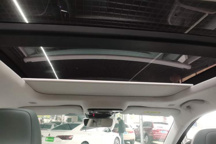 Used ARCFOX Alpha S 2023 735E+ Forest Edition 160kW Headliner