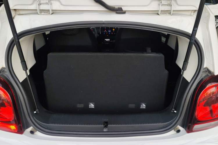 Used Roewe Clever 2022 311km QiQi BoBo Edition