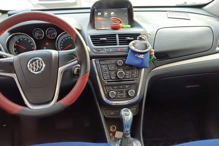 Used Buick Encore 2015 1.4T Automatic Two-Wheel Drive Urban Elite Version