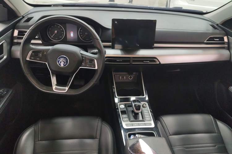 Used BYD Qin New Energy 2019 High-Range Deluxe Model
