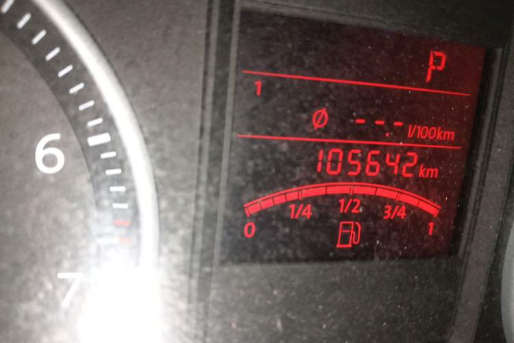 Used Volkswagen Bora 2012 1.6L Automatic Fashion Value Edition Odometer Close Up