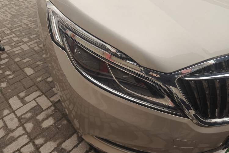 Used Buick GL8 2017 ES 28T Luxury Model China V Standard
