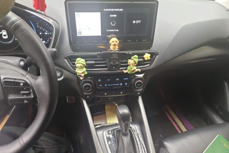 Used Hyundai Lafesta 2019 280TGDi Smart Speed Version China V Standard Audio And AC Panel