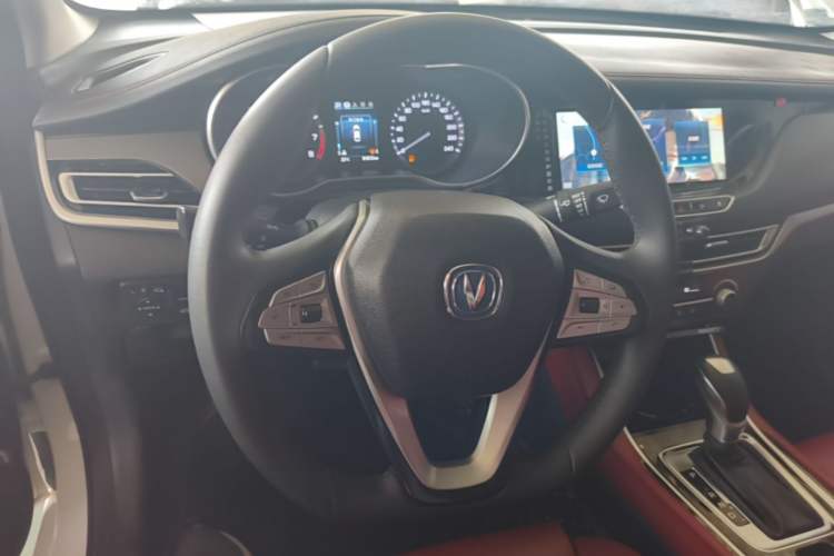 Used CHANGAN Eado 2019 Blue Whale Edition 280T GDI DCT High-Speed Model