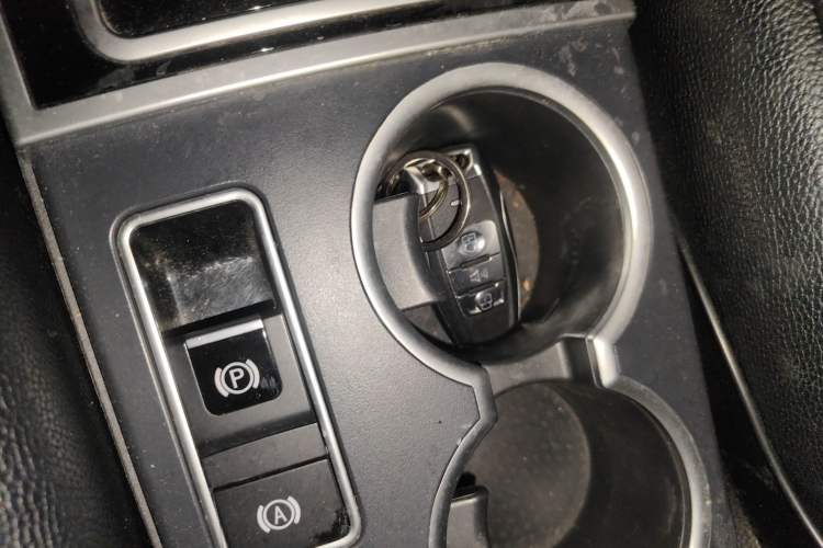 Used Haval H2 2016 Red-Label 1.5T Automatic Two-Wheel Drive Luxury Model