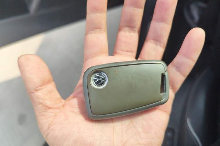 Used Volkswagen Passat 2023 Revised 380TSI Luxury Edition