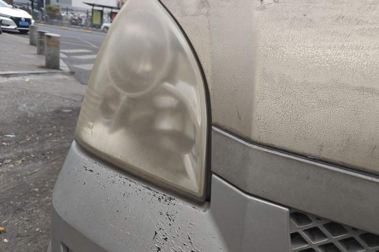 Used Wuling Rongguang 2011 1.2L Base Version
